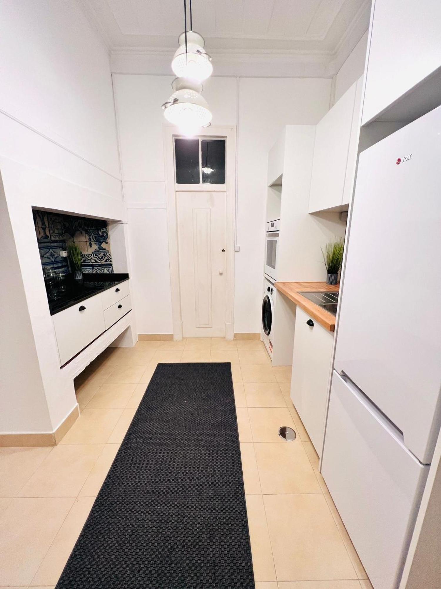 Luxury Rooms, Location In The Hostel
